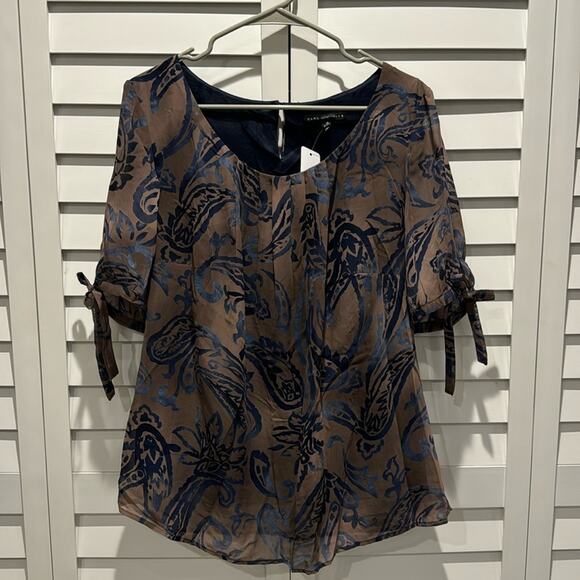 Sara Michelle Woman NWOT lined Blouse in a beautiful print in 100% Polyester. - Picture 1 of 5